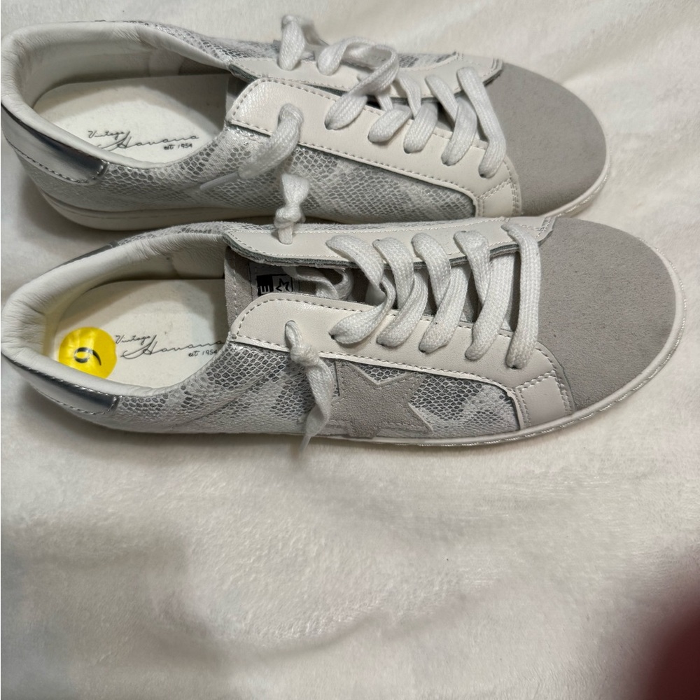 Vintage Gray and White Women's Sneakers